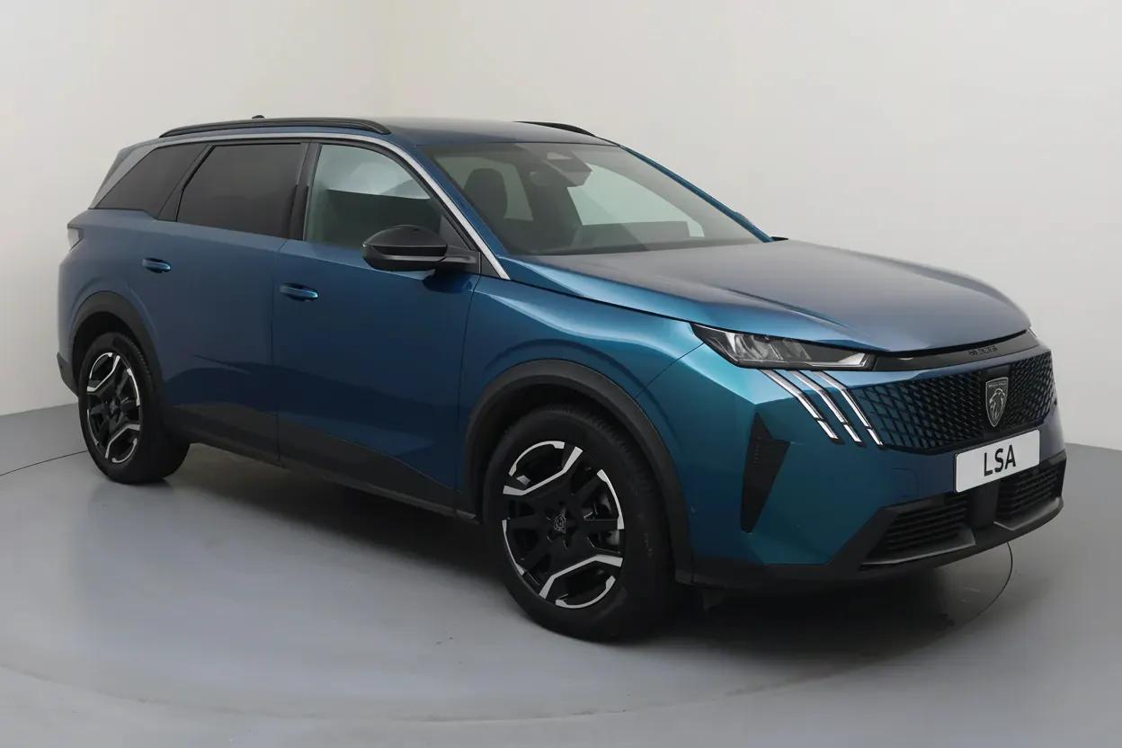 La Peugeot 5008 en leasing à Marseille : pour quel profil ? Peugeot 5008 en leasing à Marseille — La Peugeot 5008 en leasing à Marseille : pour quel profil ?